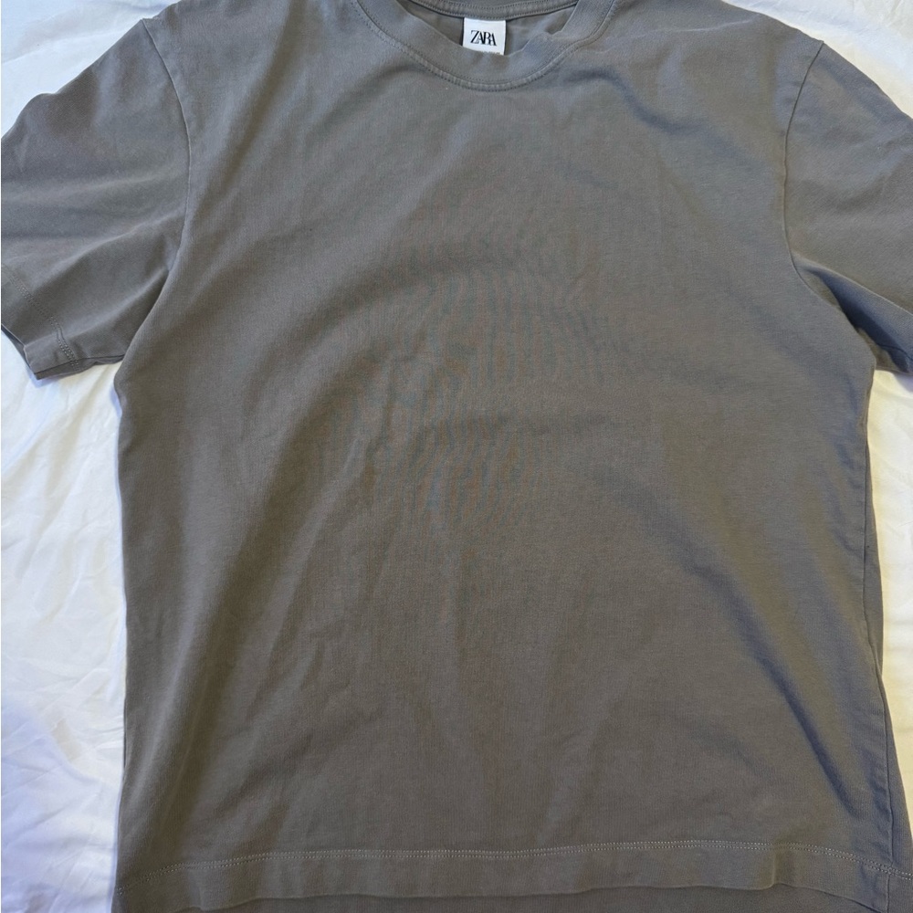 Zara Men's Grey T-Shirt